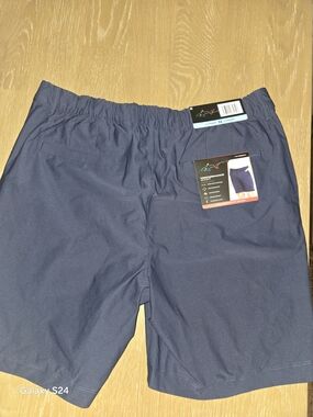 Greg Norman Collection Men's Pergormance Shorts - Navy Blue New Sz 32